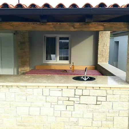 Lucas Holiday home